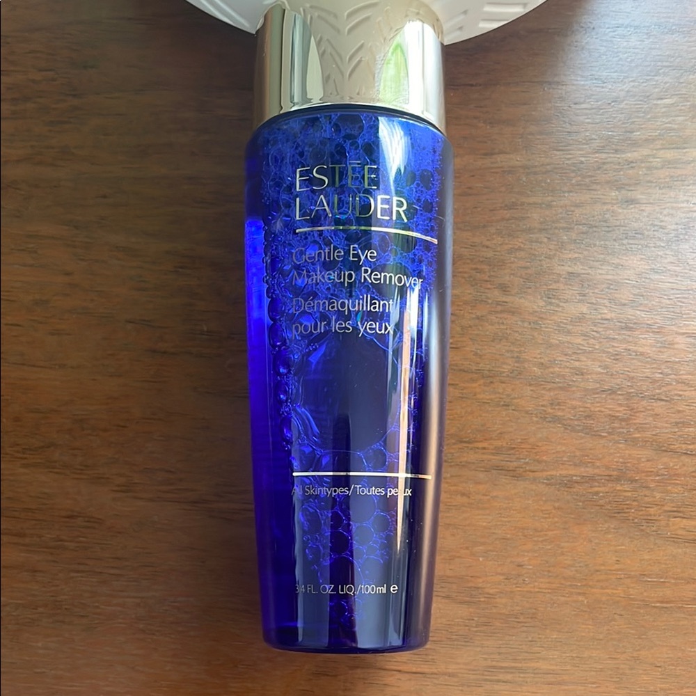 Estée Lauder Gentle Eye Makeup Remover - Picture 2 of 3